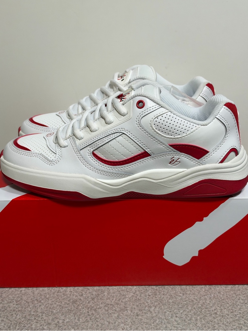 És TJ Rogers Signature Pro Skate Shoes Red White Size 9 Men NEW